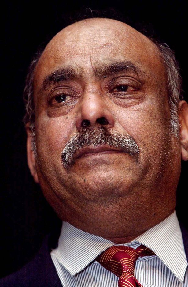 Mirza Azmatullah Begg, father of Moazzam Begg, died on 27 August 2016 aged 77